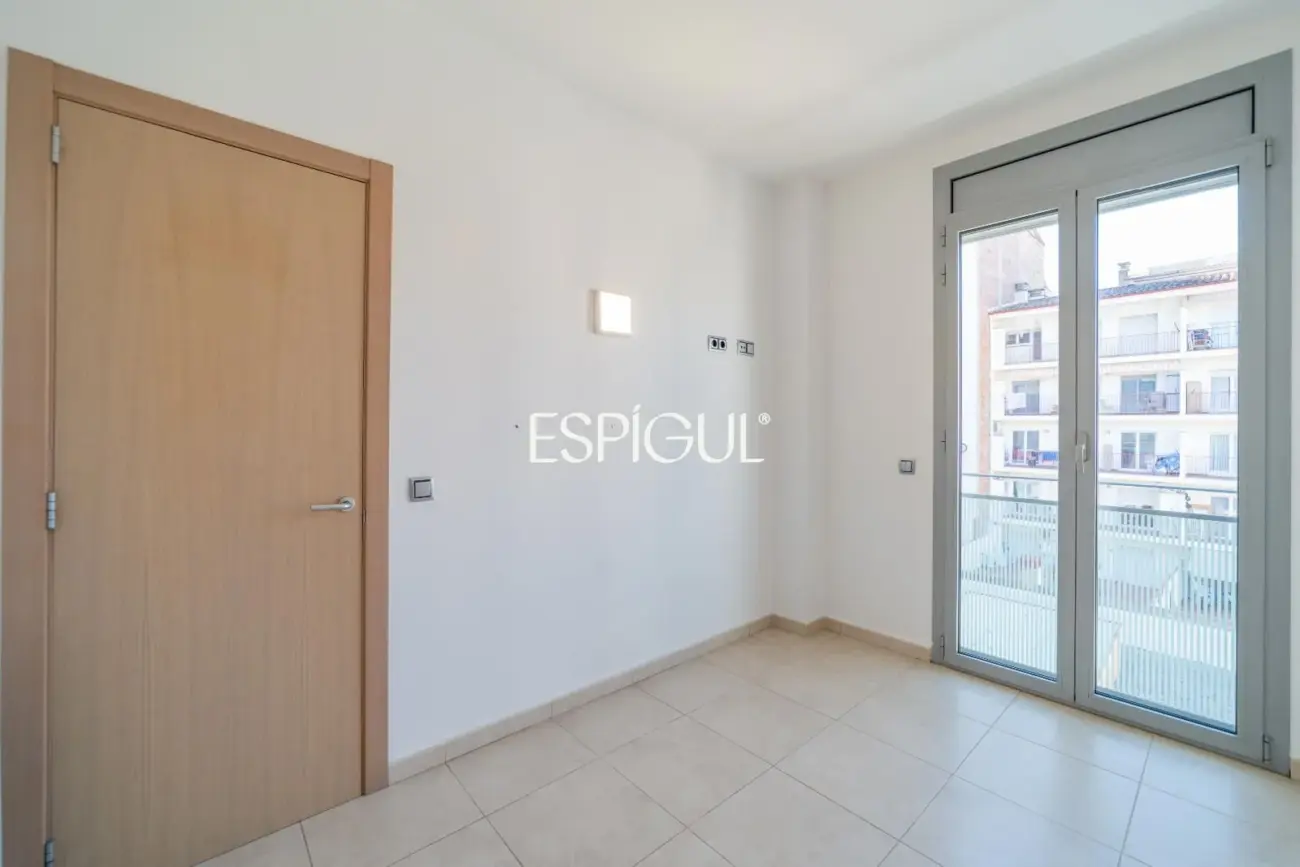 Maisonette-Wohnung mit zwei Zimmern im Zentrum von Girona zu verkaufen