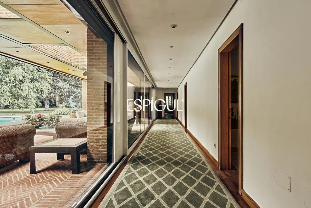 Espectacular villa independiente en venta en Pozuelo de Alarcón