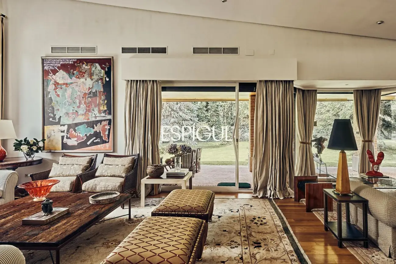 Espectacular villa independiente en venta en Pozuelo de Alarcón