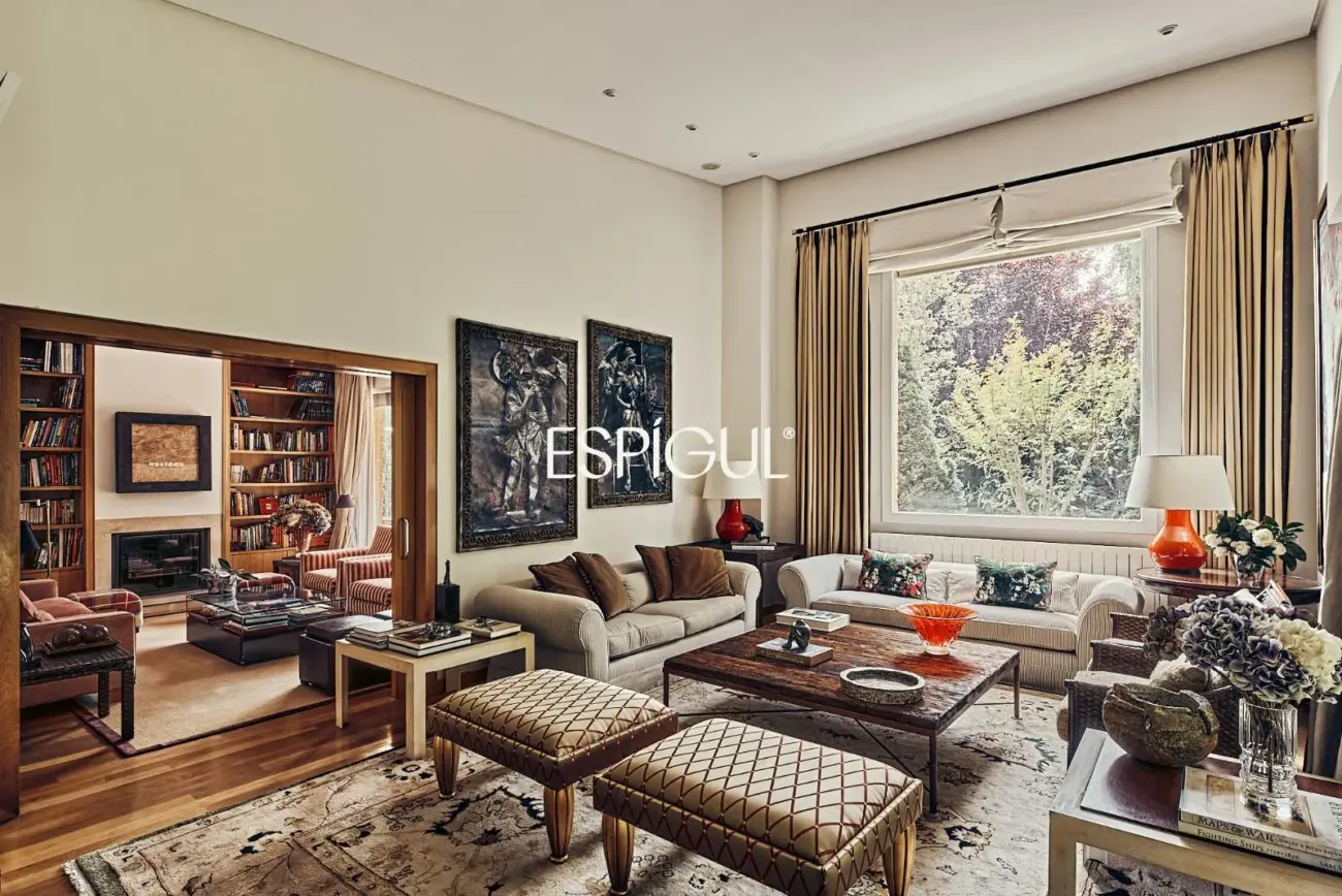 Espectacular villa independiente en venta en Pozuelo de Alarcón