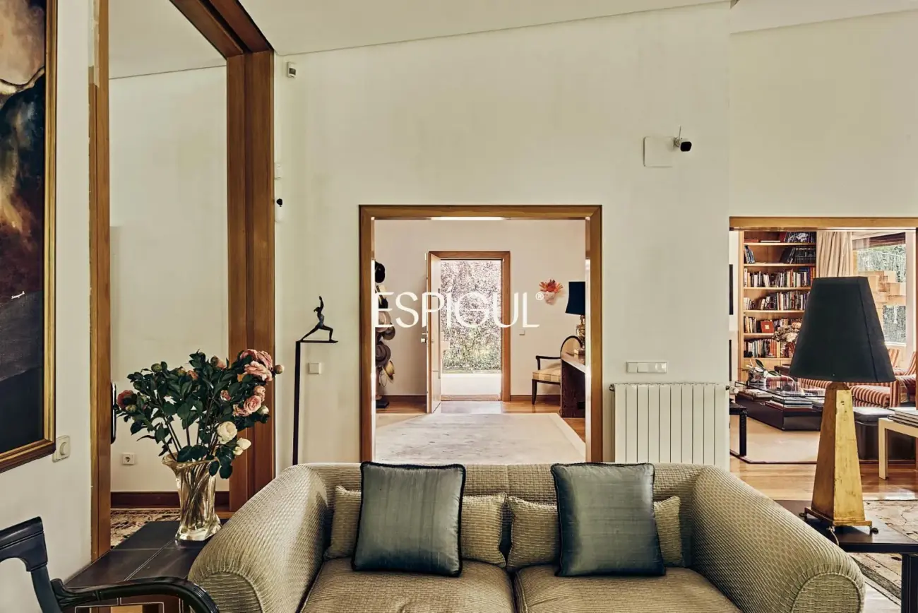 Espectacular villa independiente en venta en Pozuelo de Alarcón