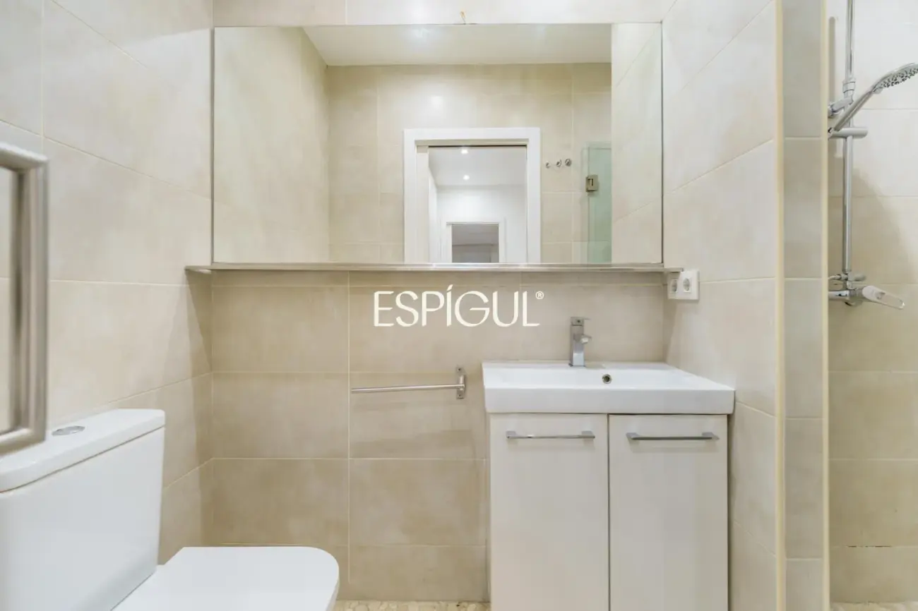 Estudio reformado y muy funcional en Sants-Olzinelles