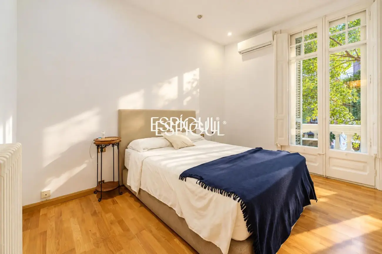 Эксклюзивная недвижимость с впечатляющей террасой 140 м² в L’Antiga Esquerra de L’Eixample