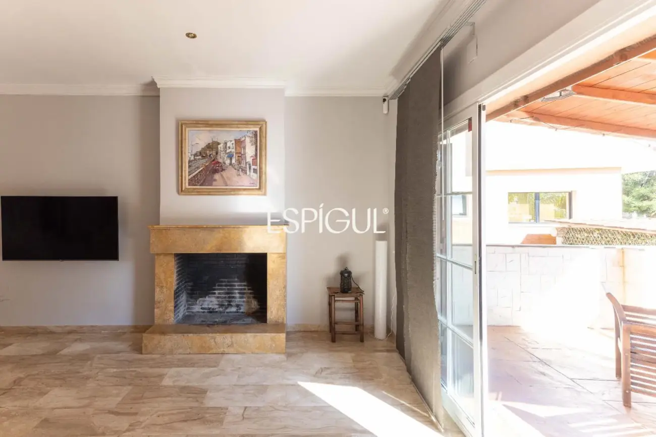 Magnífica casa unifamiliar en Tiana con piscina privada