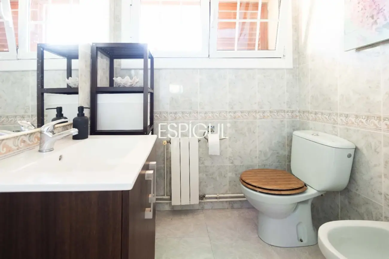 Magnífica casa unifamiliar en Tiana con piscina privada