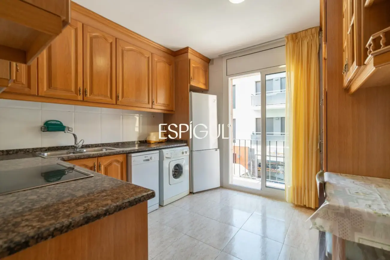 Excepcional pis a Sant Feliu de Guíxols