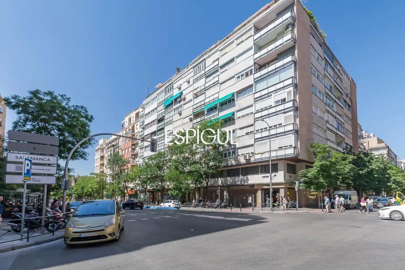 Piso en venta a estrenar con reforma integral en Conde de Peñalver, Lista