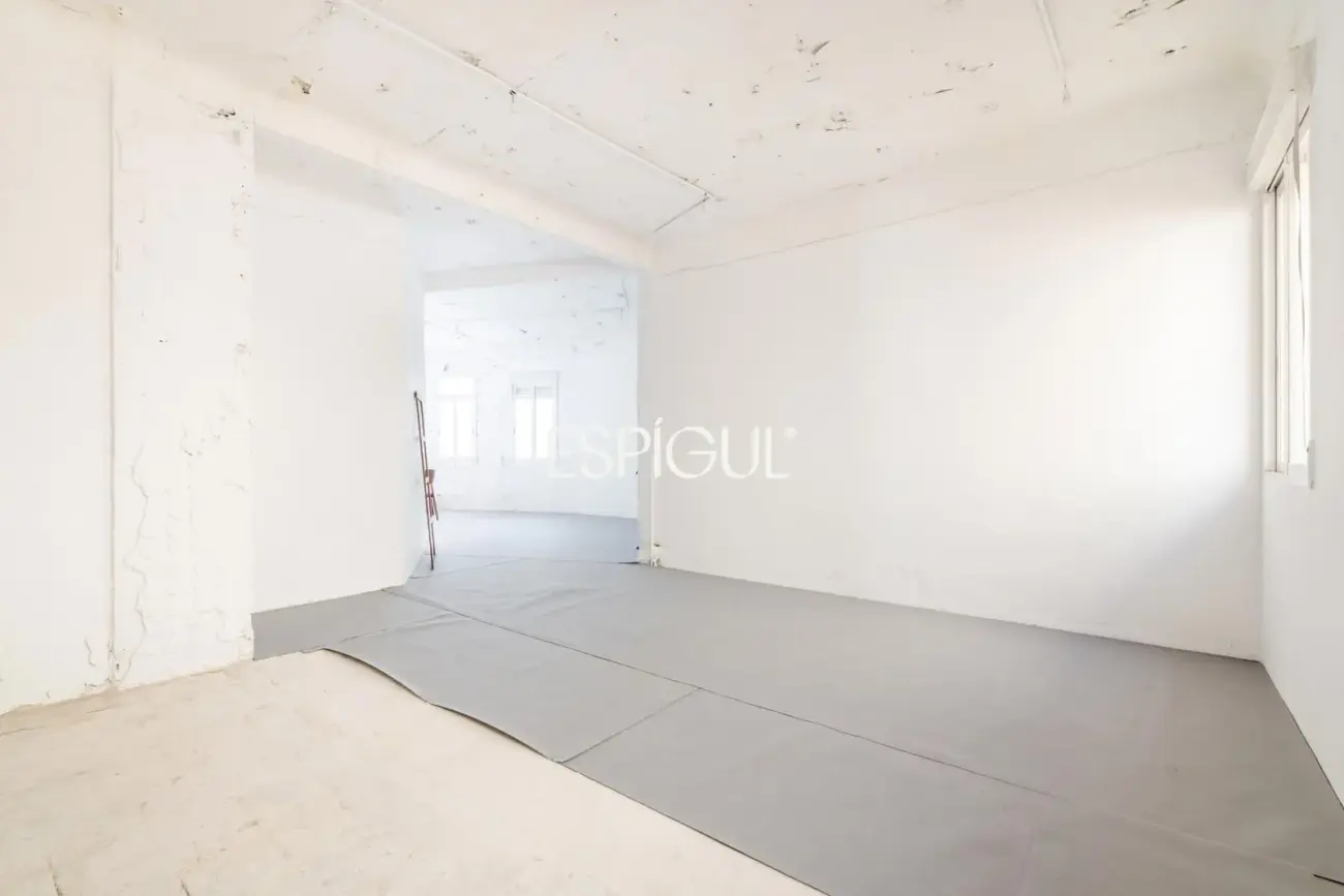 Piso en venta a reformar en García de Paredes, Almagro