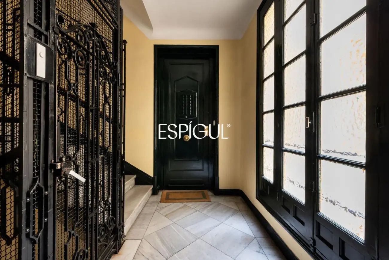 Piso en venta a reformar exterior en Calle de López de Hoyos, Castellana