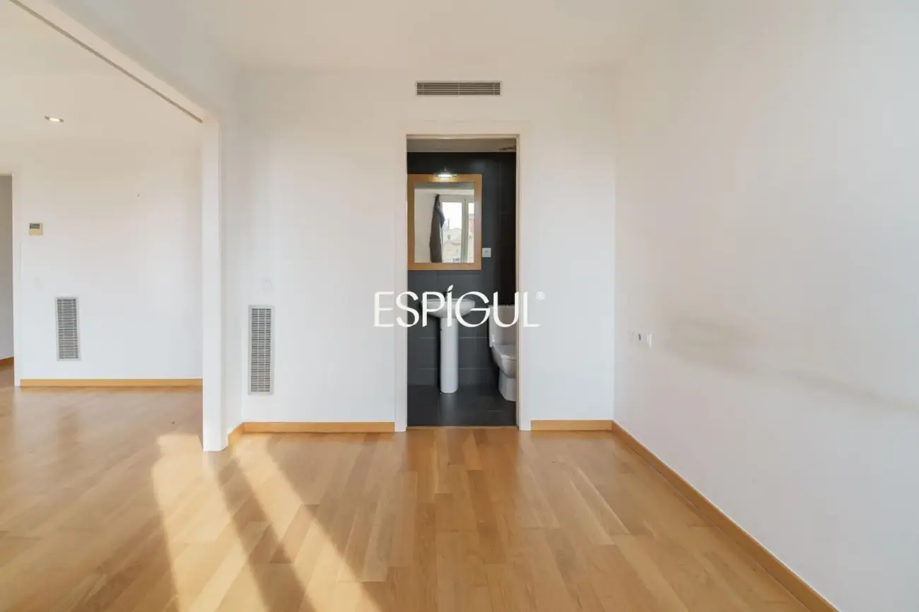 Piso en venta en el corazón de l’Antiga Esquerra de l’Eixample, Barcelona