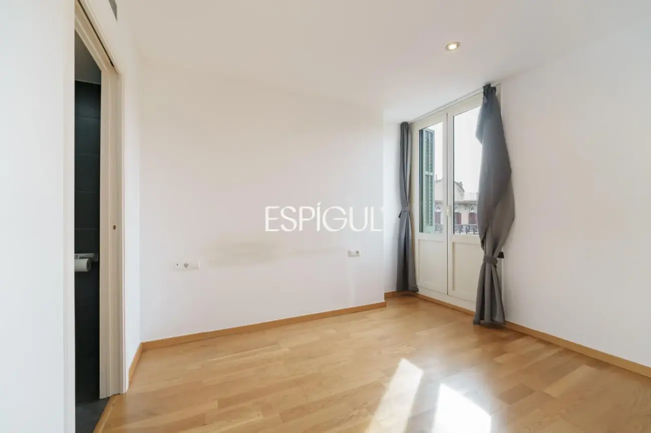 Piso en venta en el corazón de l’Antiga Esquerra de l’Eixample, Barcelona