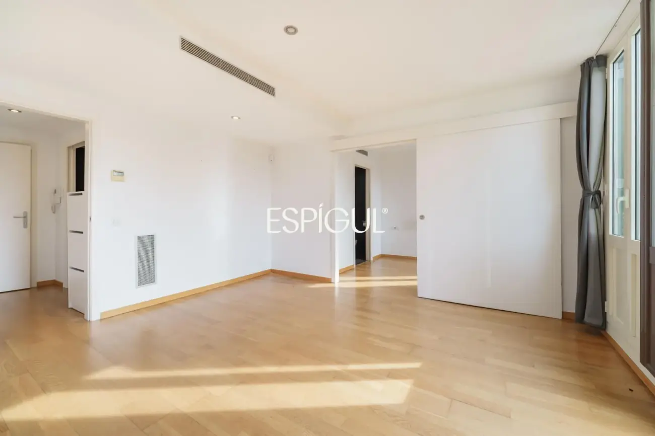 Piso en venta en el corazón de l’Antiga Esquerra de l’Eixample, Barcelona