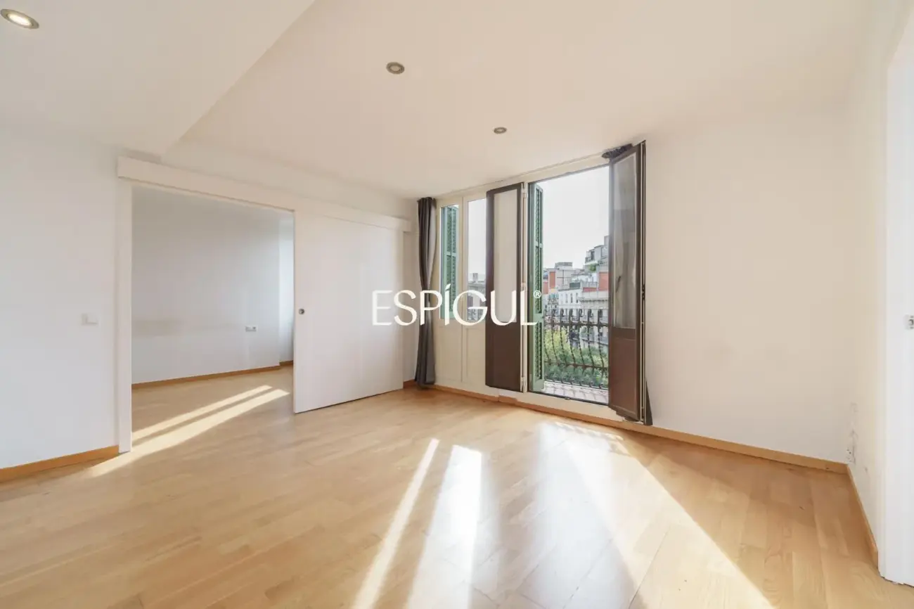 Piso en venta en el corazón de l’Antiga Esquerra de l’Eixample, Barcelona