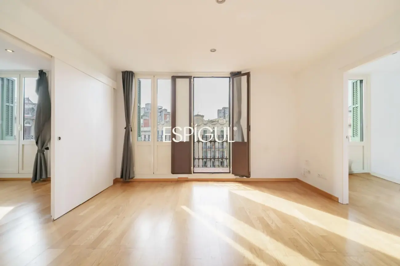 Piso en venta en el corazón de l’Antiga Esquerra de l’Eixample, Barcelona