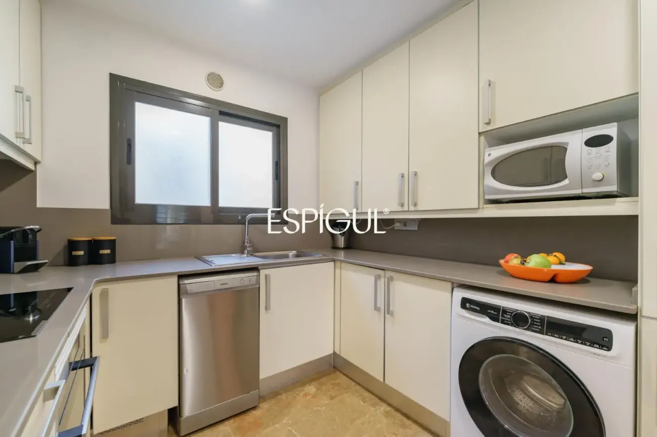 Квартира на продажу в Vallcarca i els Penitents, Gràcia
