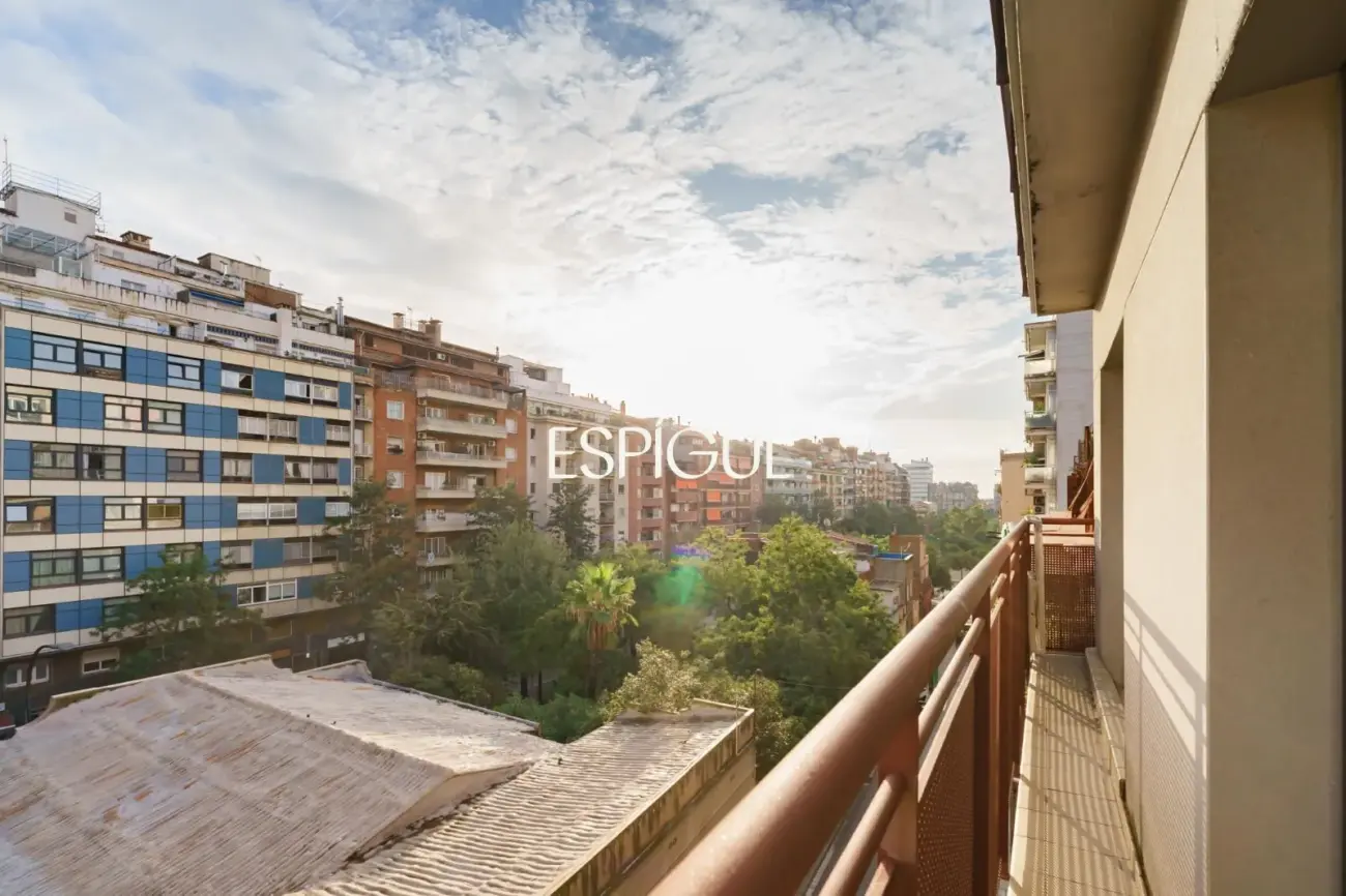 Квартира на продажу в Vallcarca i els Penitents, Gràcia
