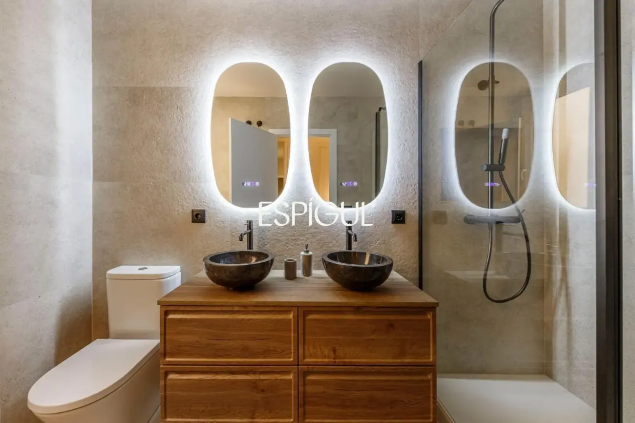 Piso en venta exterior reformado con balcón en Don Ramón de la Cruz, Lista