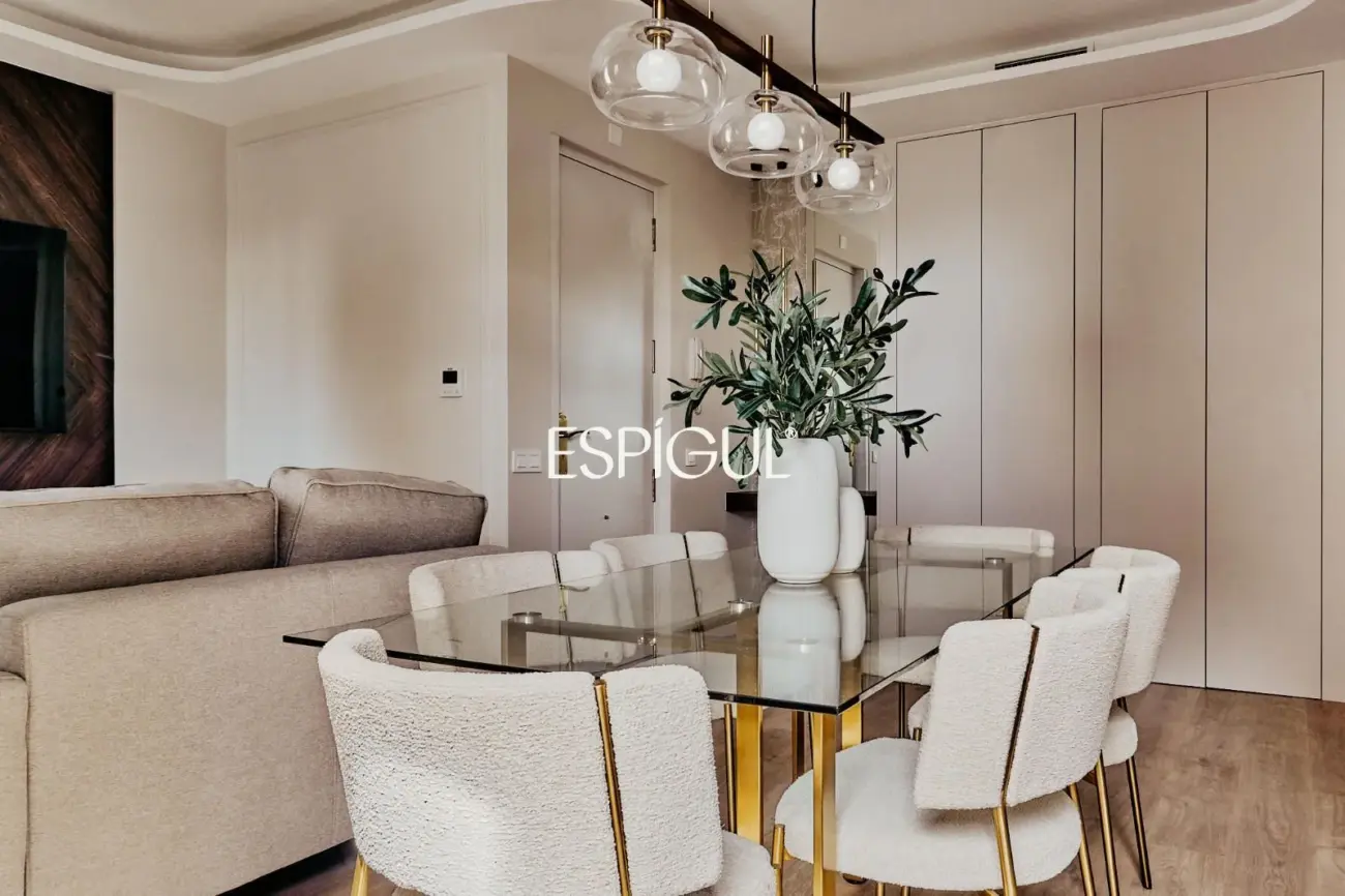 Appartement extérieur à vendre, rénové à Diego de León, Lista