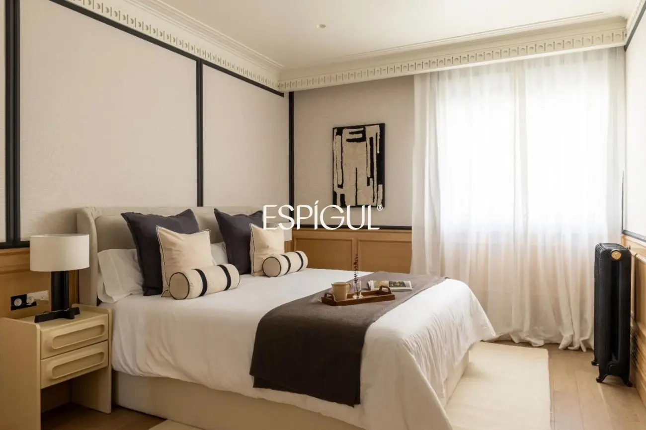 Piso en venta exterior totalmente reformado con portería en Núñez de Balboa, Castellana