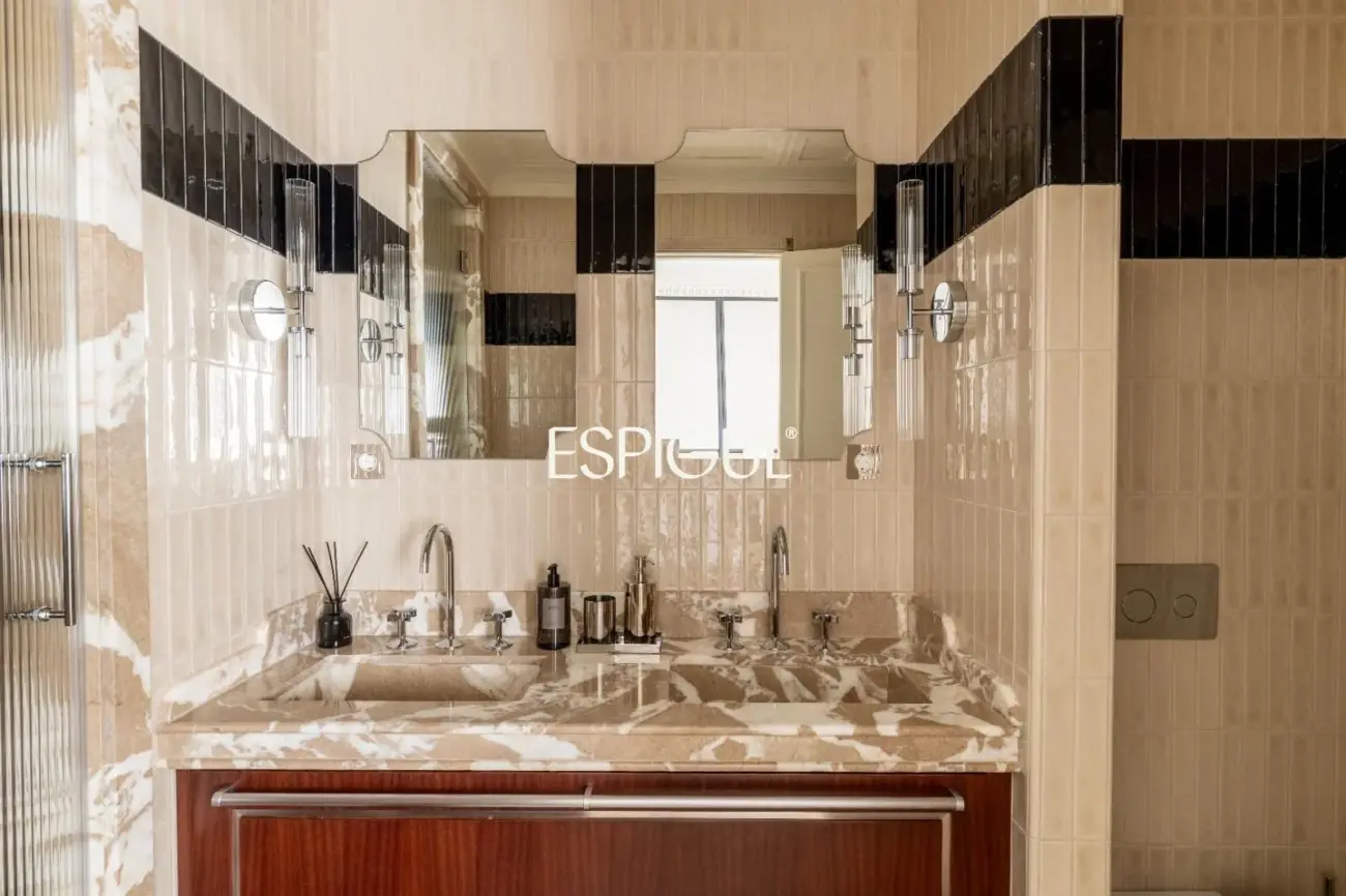 Piso en venta exterior totalmente reformado con portería en Núñez de Balboa, Castellana