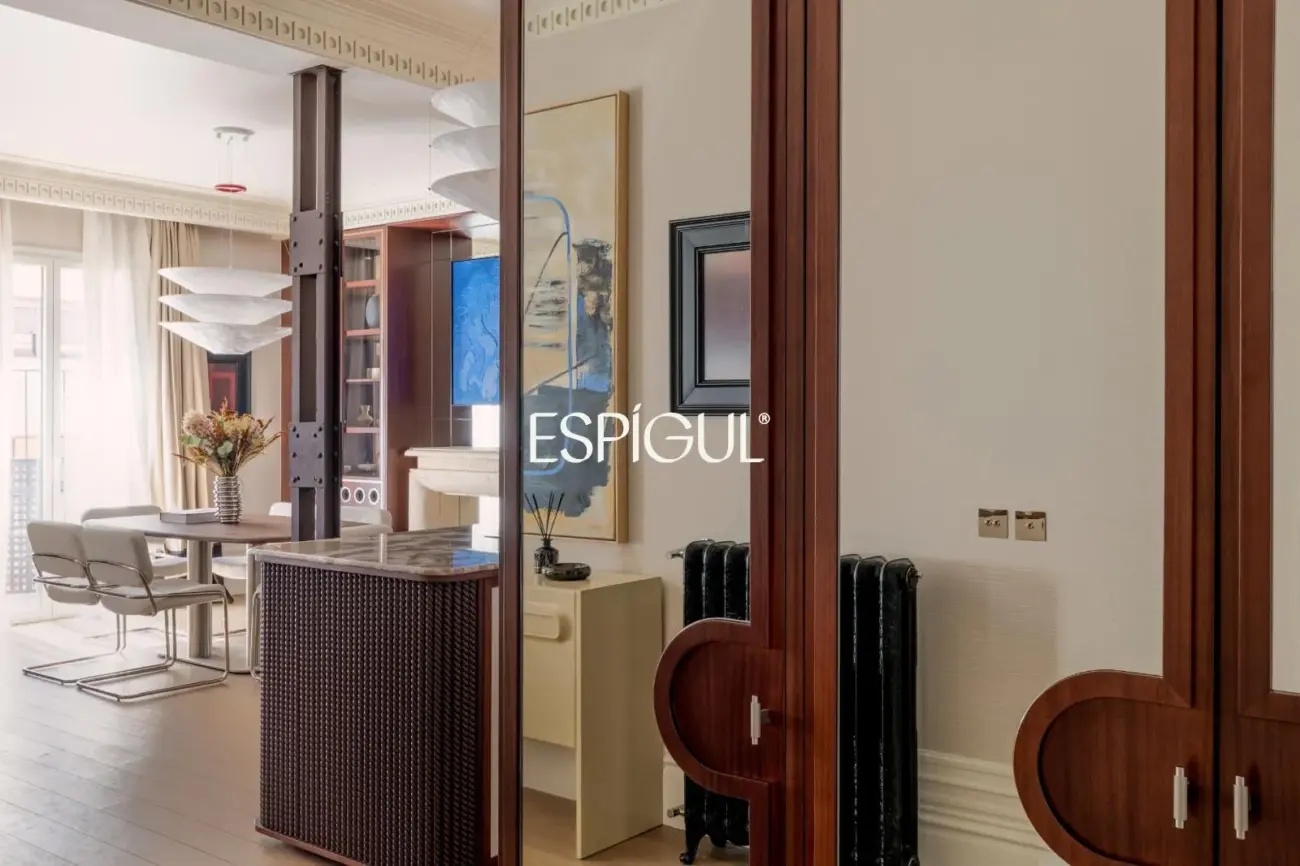 Piso en venta exterior totalmente reformado con portería en Núñez de Balboa, Castellana
