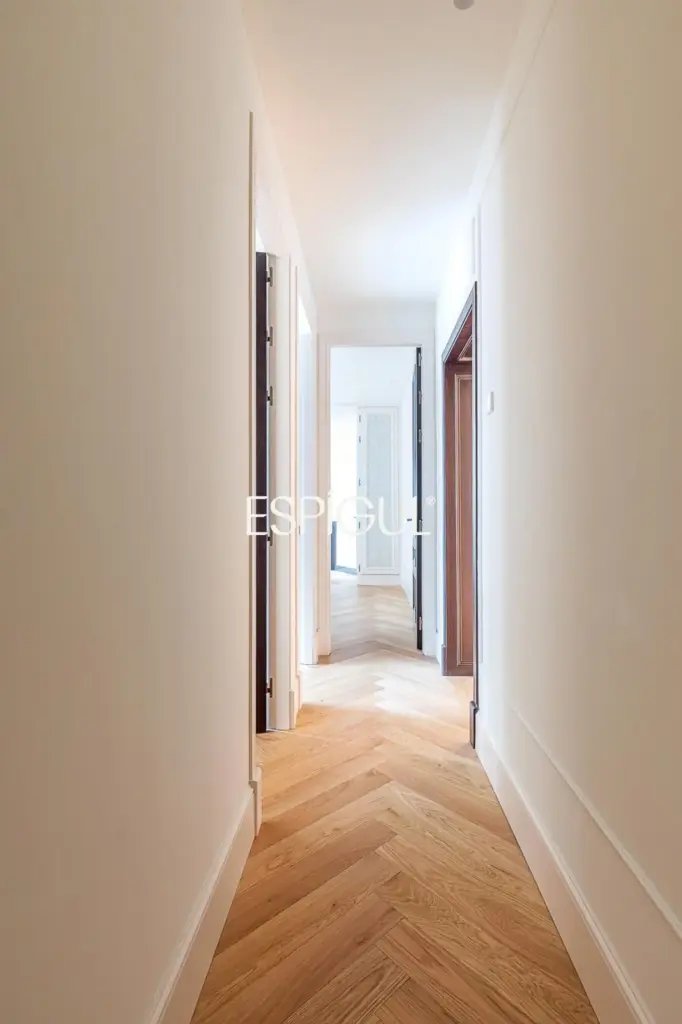Piso en venta exterior totalmente reformado en Alcalá, Goya