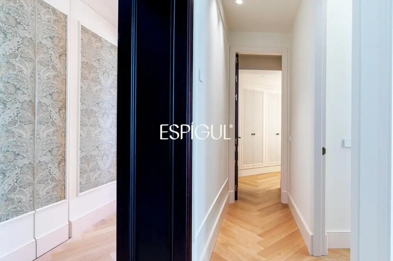 Piso en venta exterior totalmente reformado en Alcalá, Goya