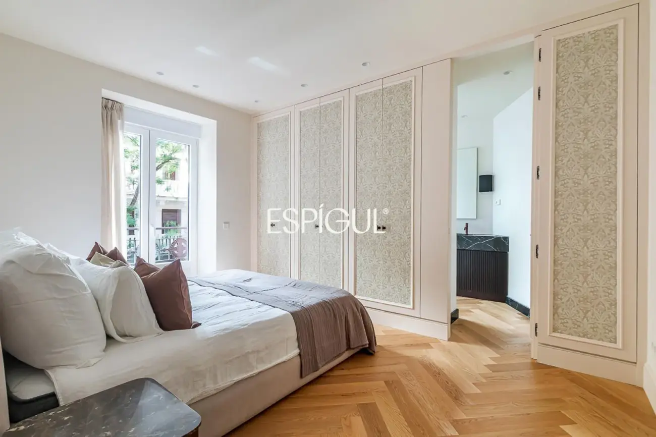 Piso en venta exterior totalmente reformado en Alcalá, Goya