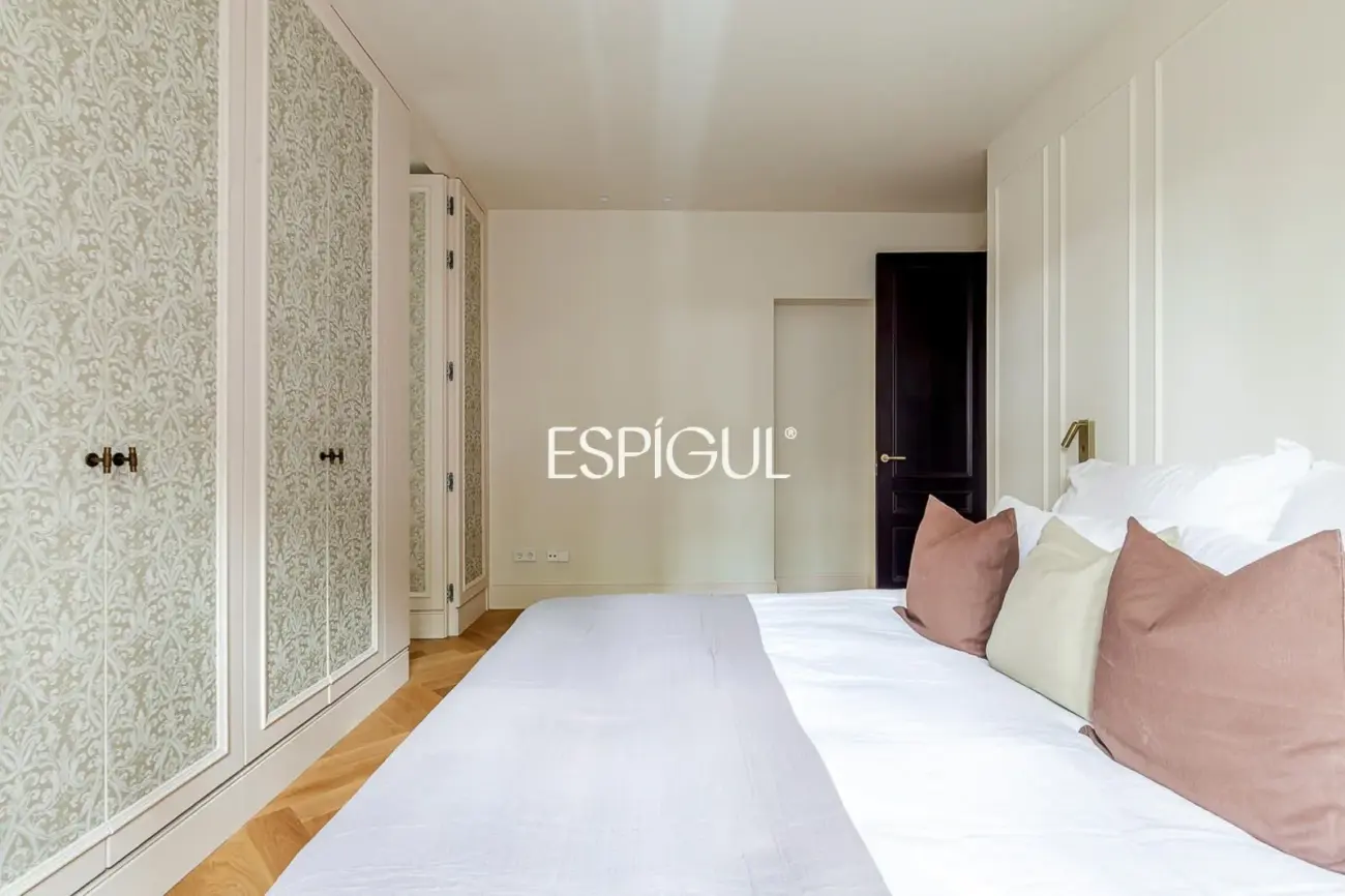 Piso en venta exterior totalmente reformado en Alcalá, Goya