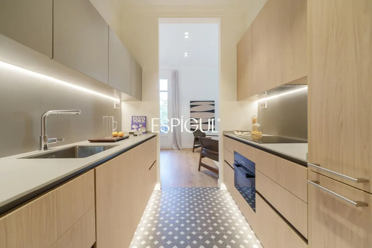 Piso en venta reformado en Eixample Esquerra