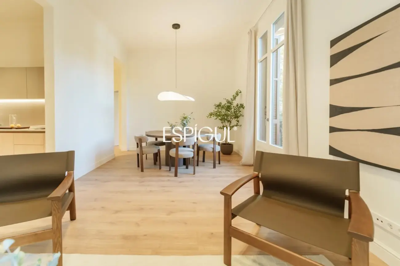 Piso en venta reformado en Eixample Esquerra