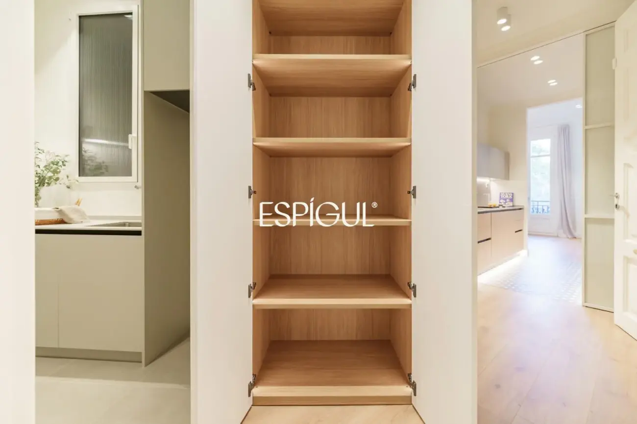 Piso en venta reformado en Eixample Esquerra