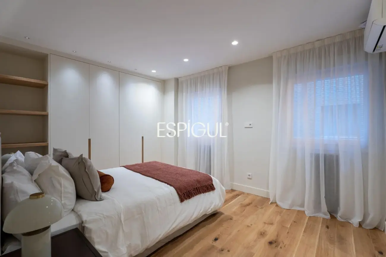 Piso en venta totalmente reformado con garaje y trastero en Castelló, Castellana