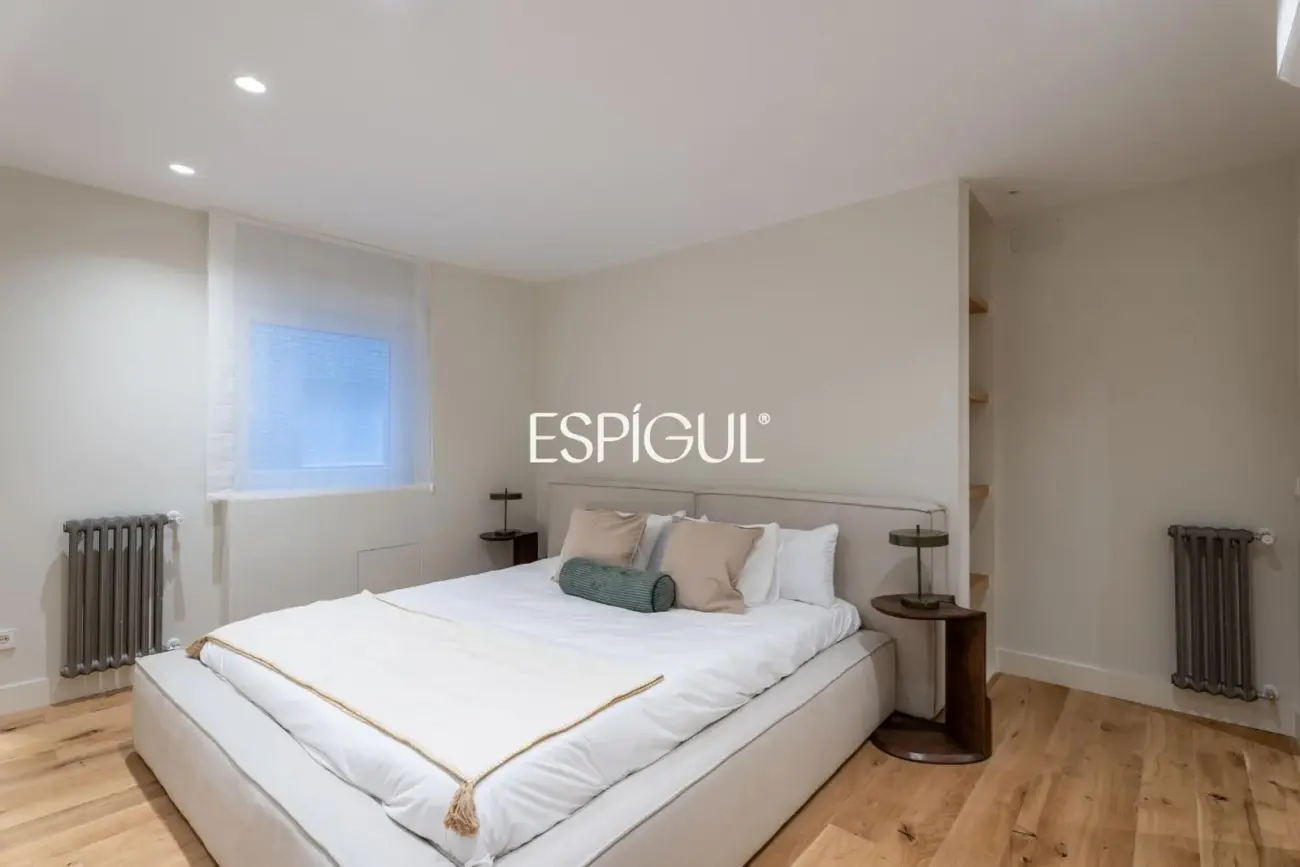 Piso en venta totalmente reformado con garaje y trastero en Castelló, Castellana