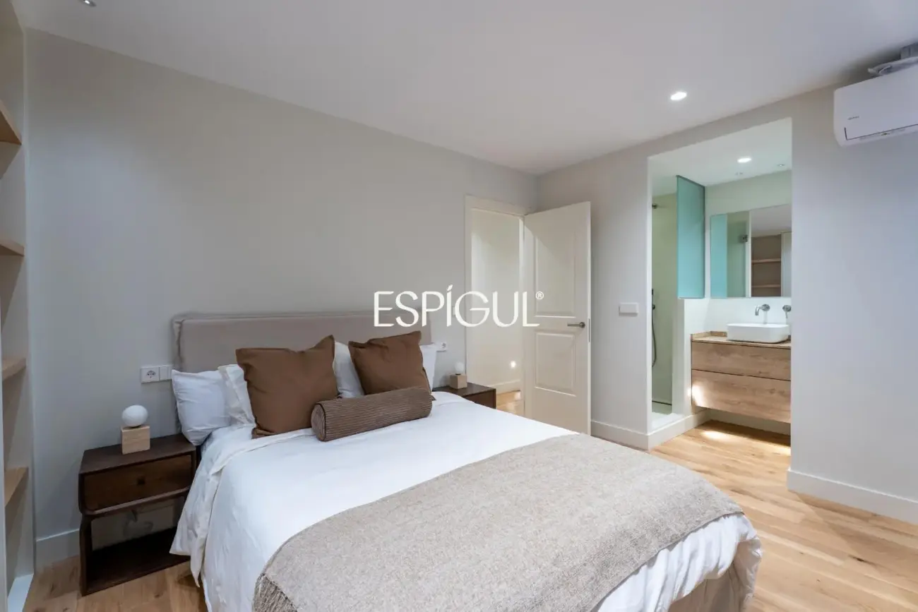 Piso en venta totalmente reformado con garaje y trastero en Castelló, Castellana