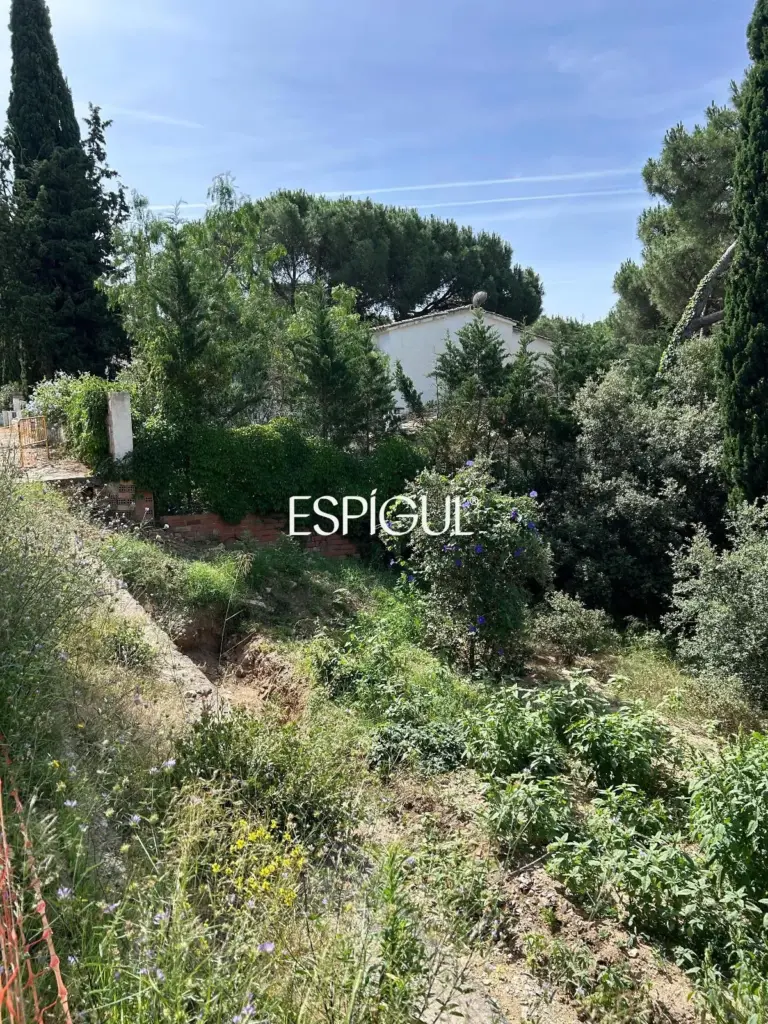 Grundstück zum Verkauf am Ortseingang von Empúries – l’Escala