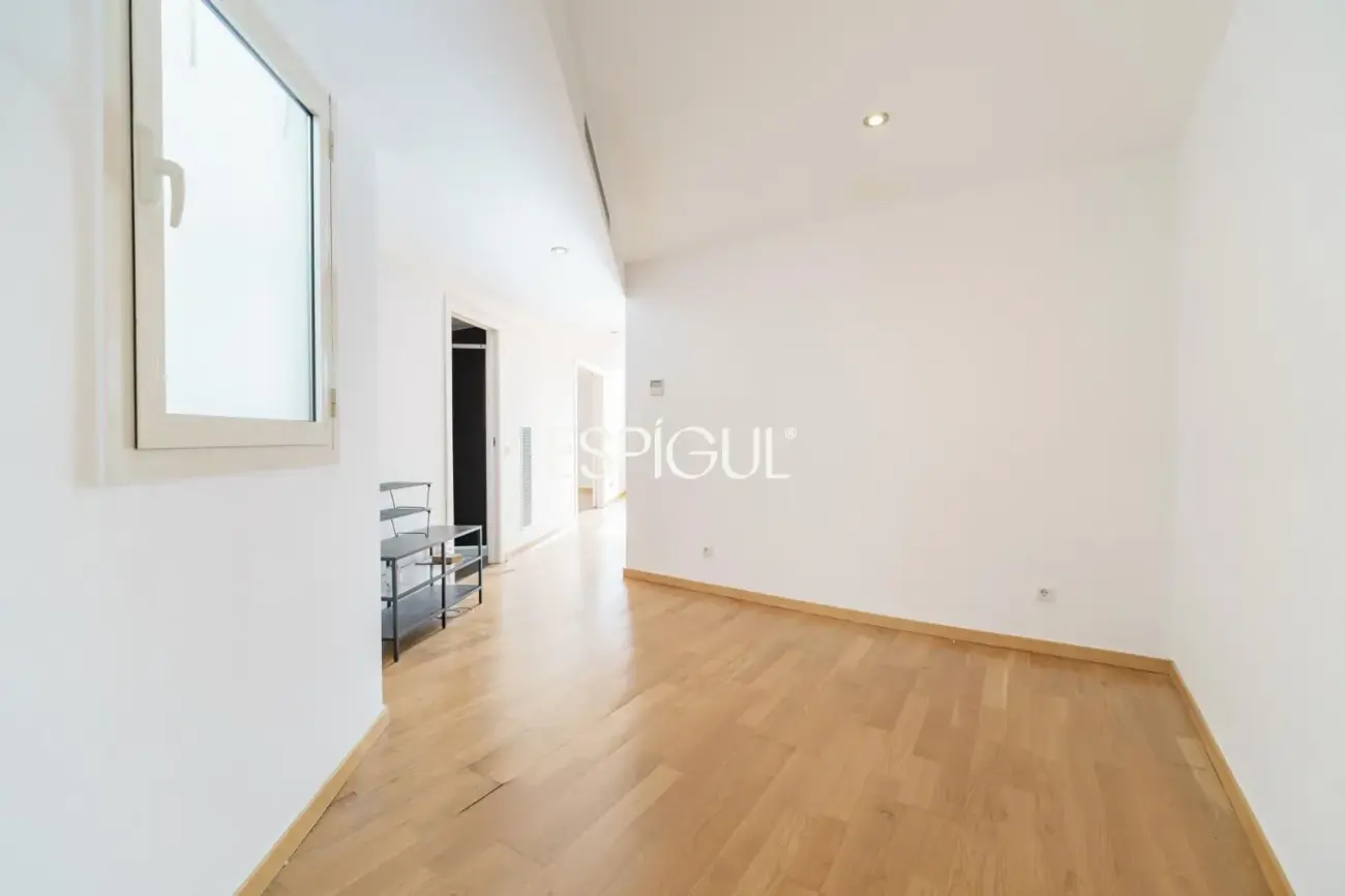 Property for sale with terrace in l’Eixample, Barcelona